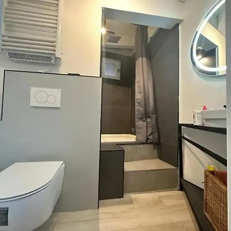 Vakantiehuis Cozy Near